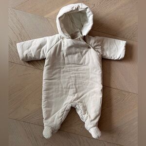 Bonpoint Cream Corduroy Baby Outerwear One Piece Size 18-24 Month (Size 6 tag)
